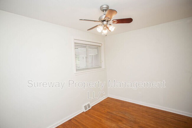 Building Photo - 104 Buckner Ave