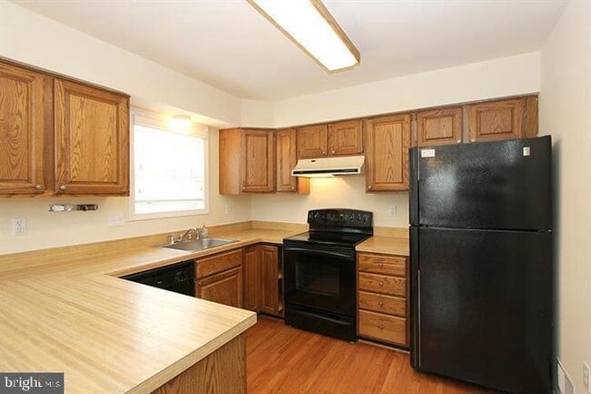 Building Photo - 11956 Sentinel Point Ct