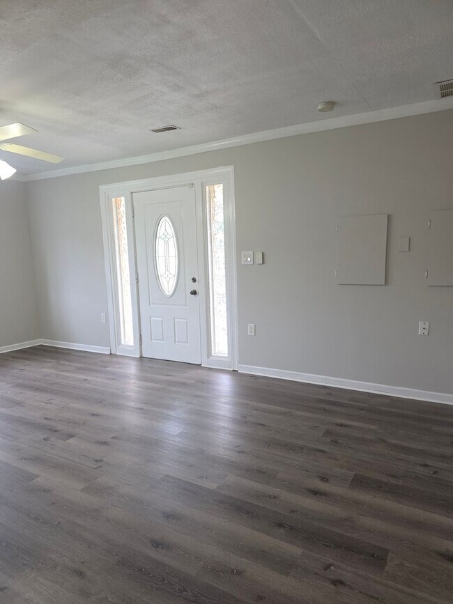 Building Photo - 51 Verdi Cir