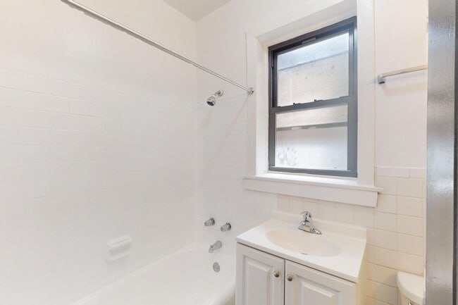 Floorplan - 5053 S. Ellis Avenue