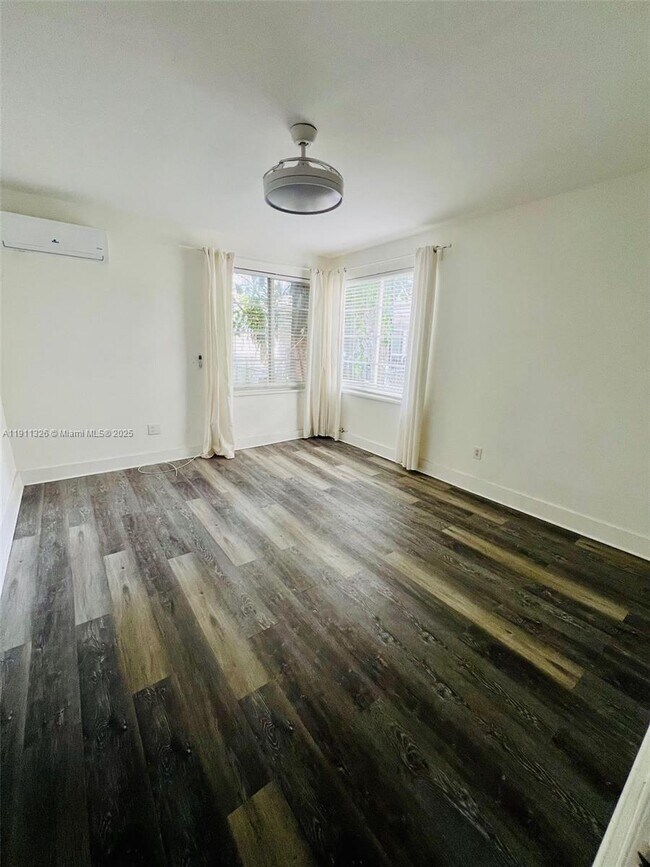 Building Photo - 1606 Jefferson Ave