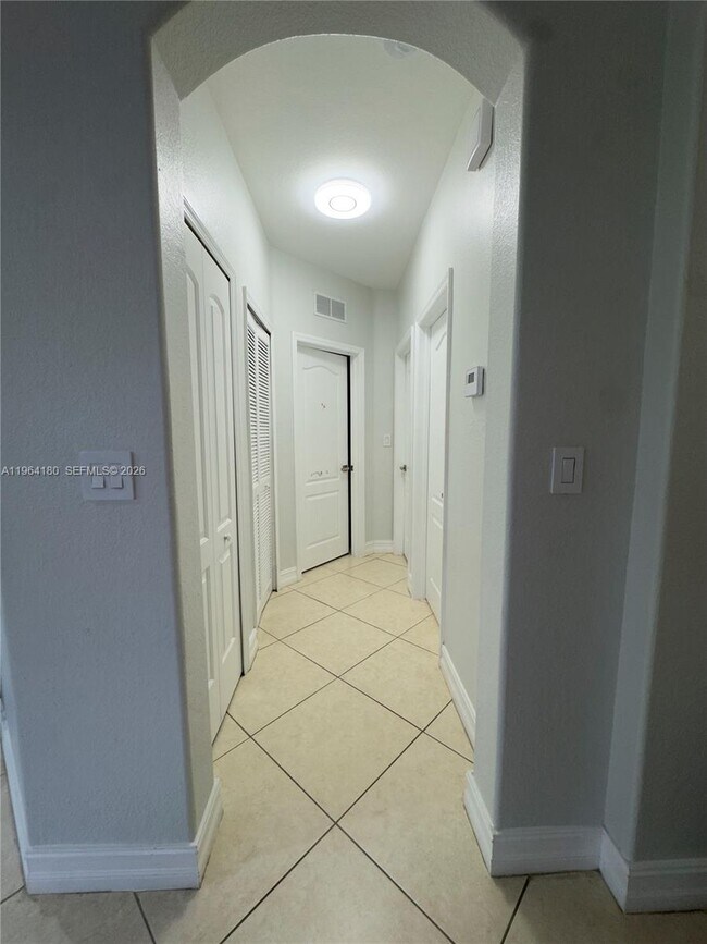 Building Photo - 11177 NW 79th Ln