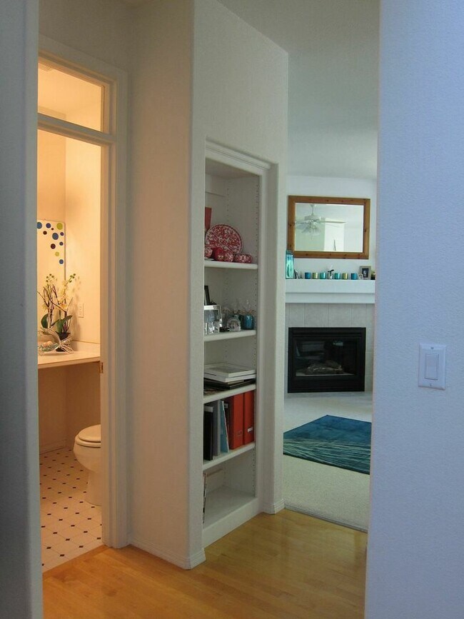 Building Photo - Two Story Traditional Backs to Green space- Back on the market!