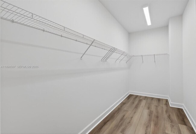 Building Photo - 13455 Starkissed Ln