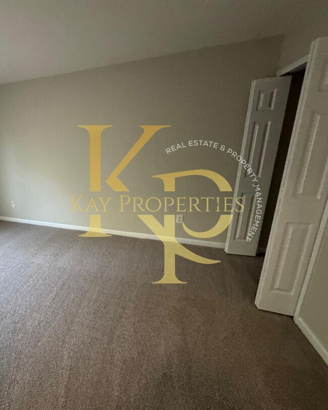 Building Photo - 5904 Sandpiper Farm Ln