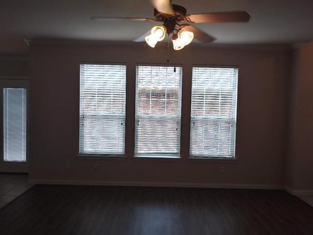 Building Photo - 9017 Racquet Club Dr