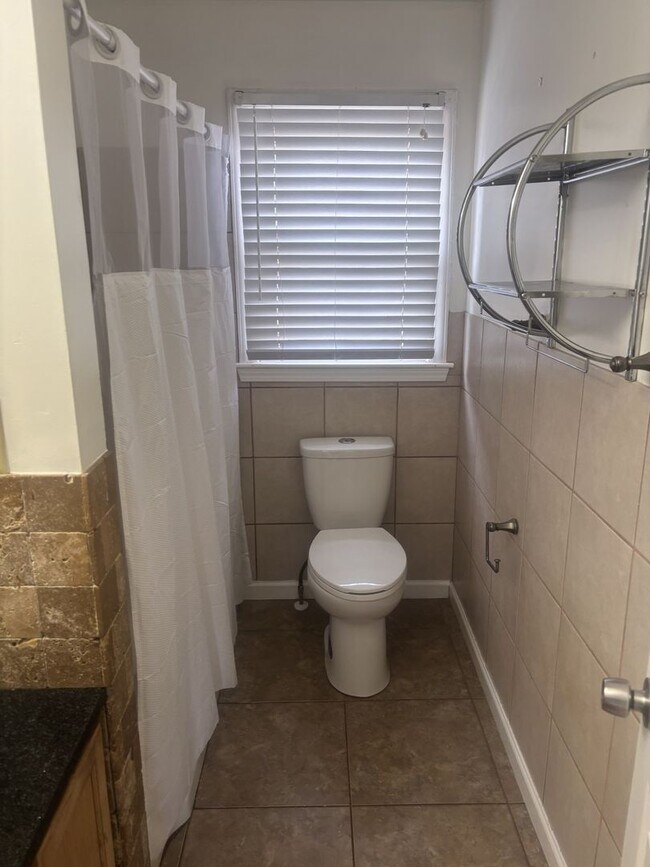 Building Photo - Great renovated 2 bedroom house in Boiling Springs!