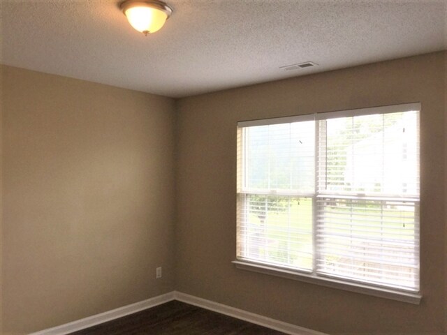 Building Photo - 5148 Mabe Dr