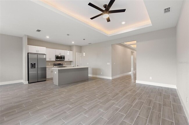 Building Photo - 149 Golf Aire Blvd