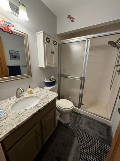 2nd floor bath (granite countertop) - 3 Wickhams Fancy