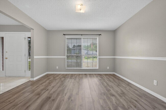 Building Photo - 3 Neptune Dr