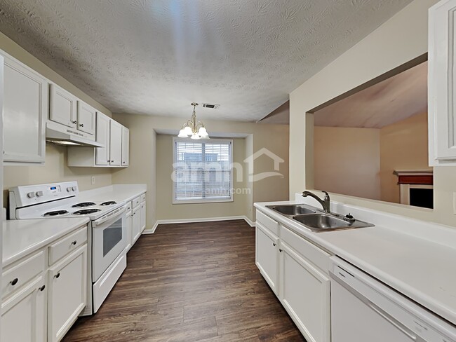 Building Photo - 193 Patterson Close Ct