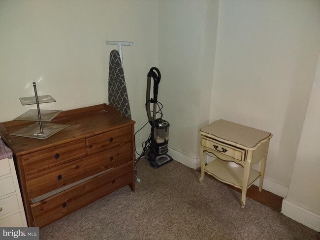 Building Photo - 11 Mill St