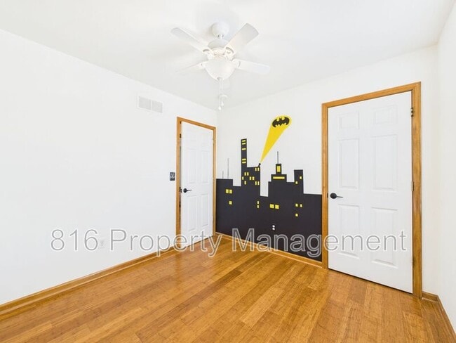 Building Photo - 1305 Aspen Dr