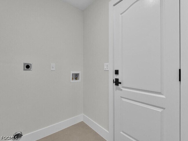 Building Photo - 2509 Academy Blvd