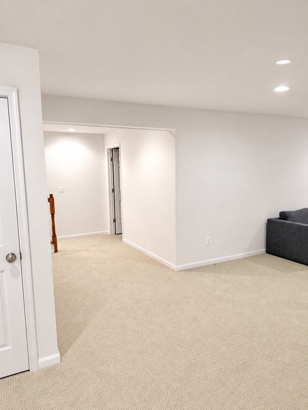 Building Photo - 7412 Pensacola Pl