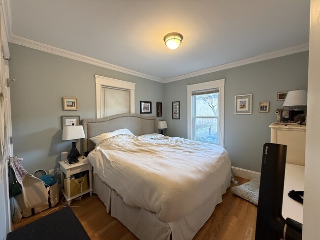 Building Photo - 133 Erie St