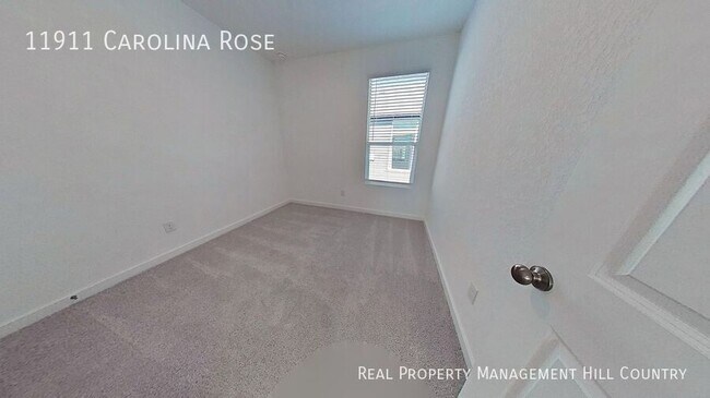 Building Photo - 11911 Burnet Rose