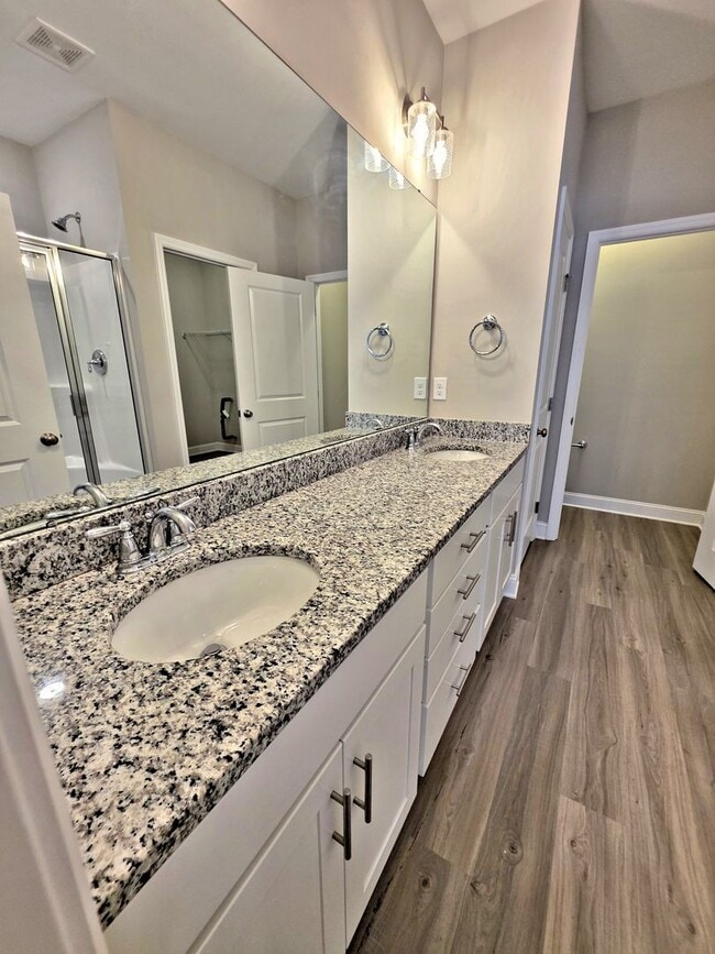 Building Photo - 3BR/2.5BA Townhouse Priceville/Decatur