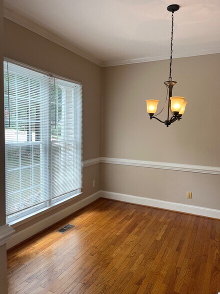 formal dining room - 8601 Abbotsbury Ct