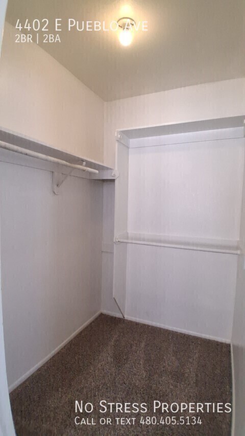 Building Photo - 4402 E Pueblo Ave