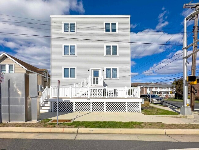Building Photo - 9801 Ventnor Ave