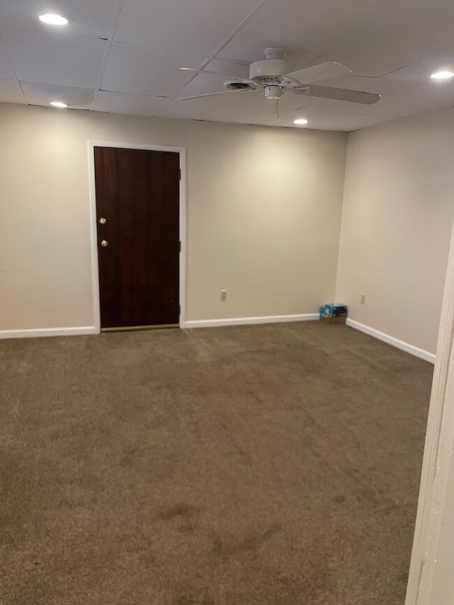 Building Photo - 1602 Lowrie St