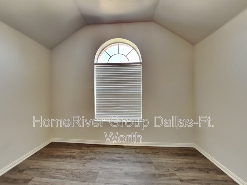 Building Photo - 803 Dover Park Trail