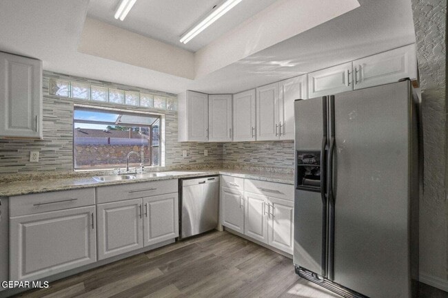 Building Photo - 11200 Warcloud Ave