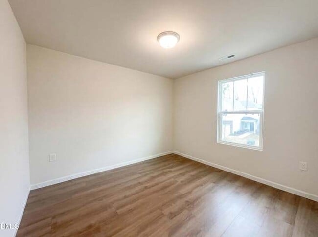 Building Photo - 1012 Depot Dr