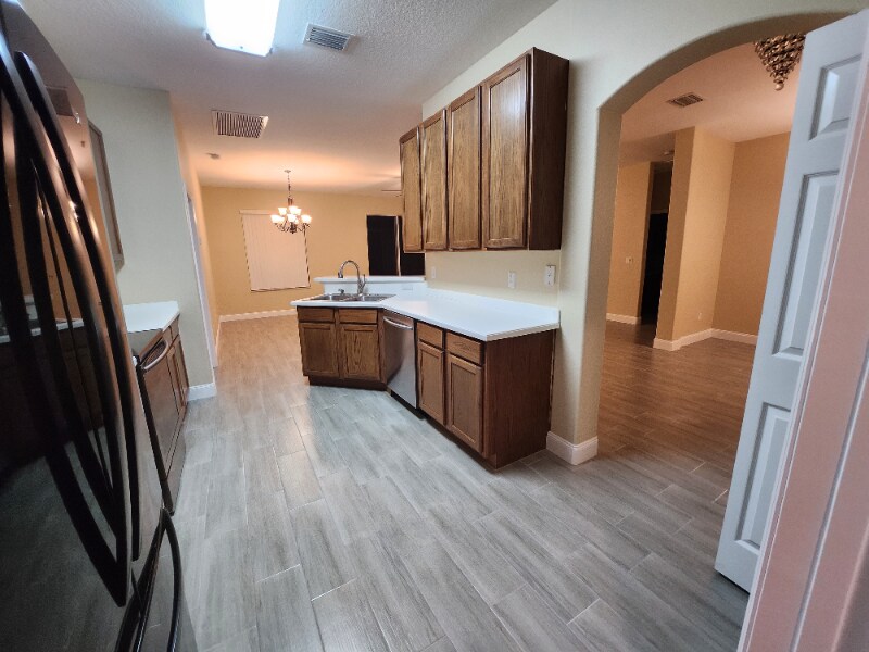 Building Photo - 8365 104th Ct