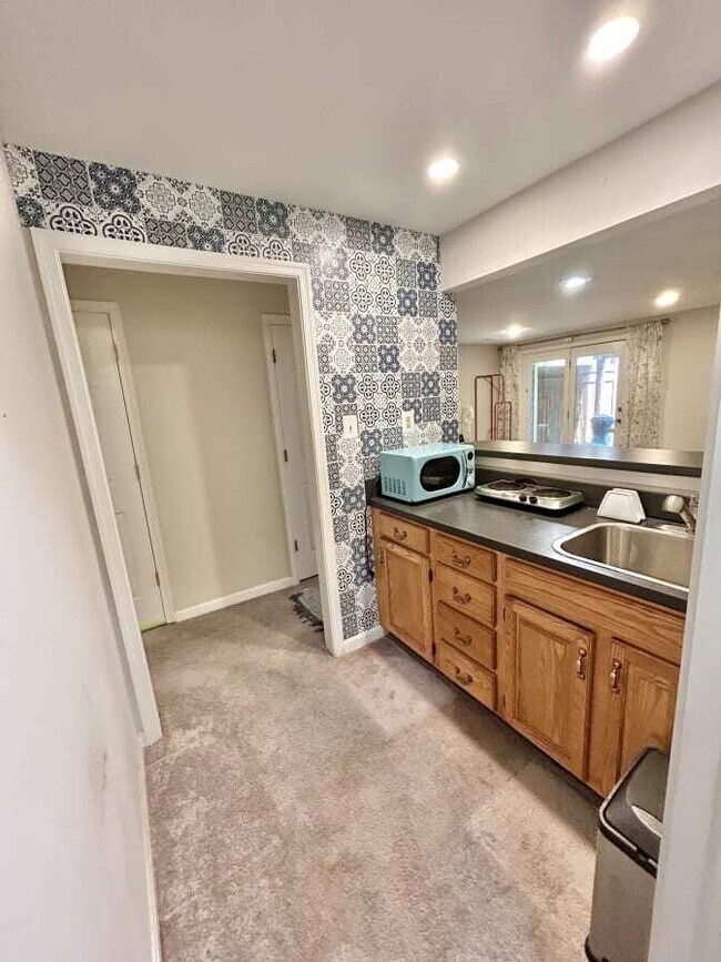 Building Photo - 12626 Varny Pl