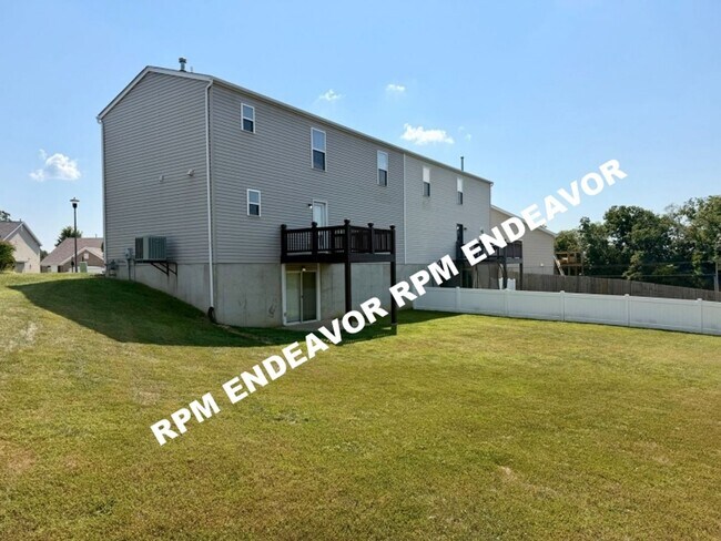Building Photo - 37 Chesterfield Ct