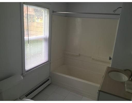 Building Photo - 39 Fairmont St