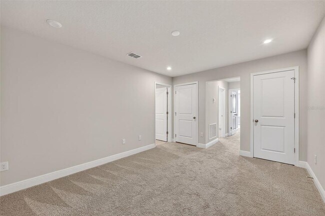 Building Photo - 6050 Grand Sonata Ave