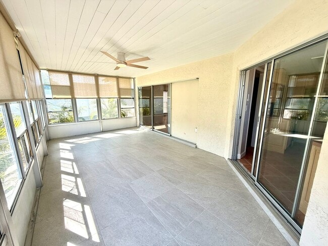 Building Photo - Beautiful 2 Bed • 2 Bath Single-Family Home in Beacon Groves