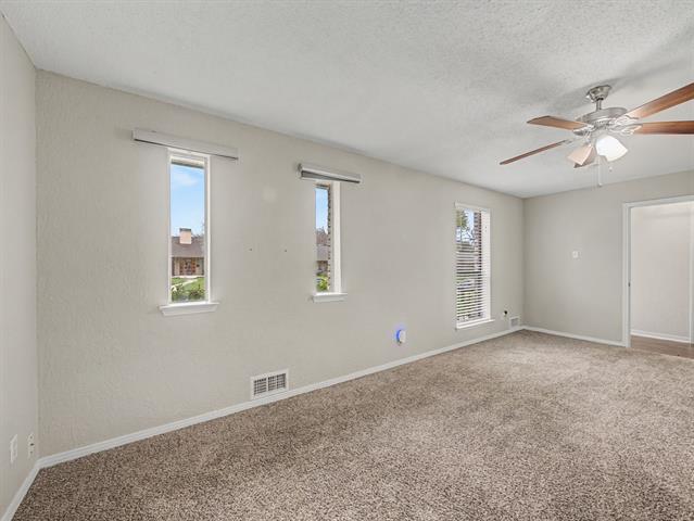 Building Photo - 5019 Blanchard Dr