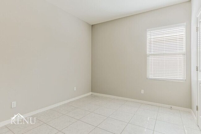 Building Photo - 35271 W San Capistrano Ave