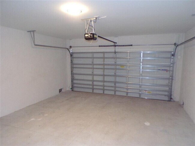 Building Photo - 3308 Port Charlotte Blvd