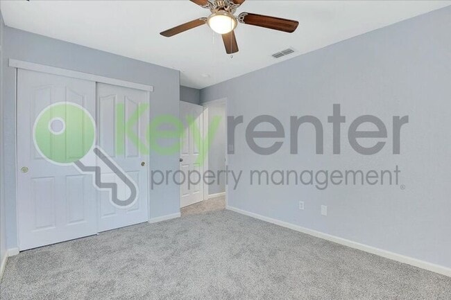 Building Photo - 461 Anjou Cir