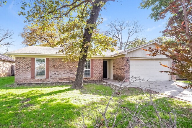 Building Photo - 5719 Myers Rd