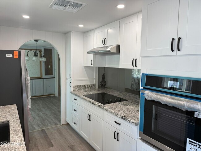 Building Photo - 20775 Tara Springs Rd