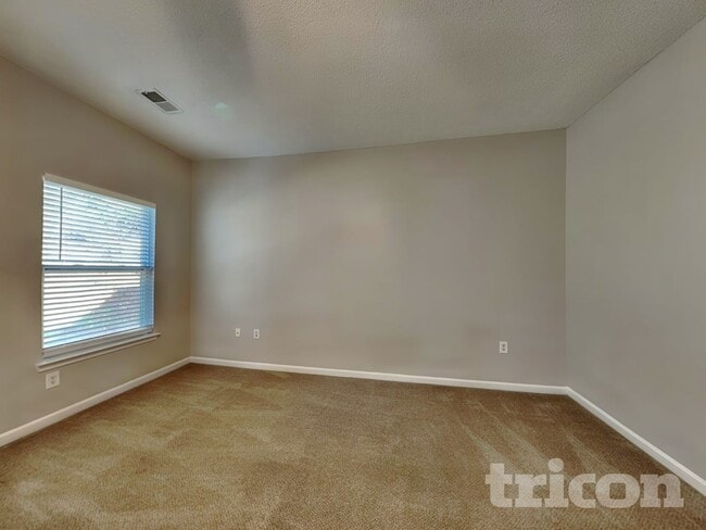 Building Photo - 2023 Reflective Waters Rd