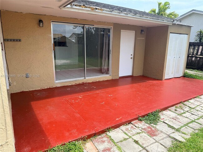 Building Photo - 26468 SW 123rd Pl