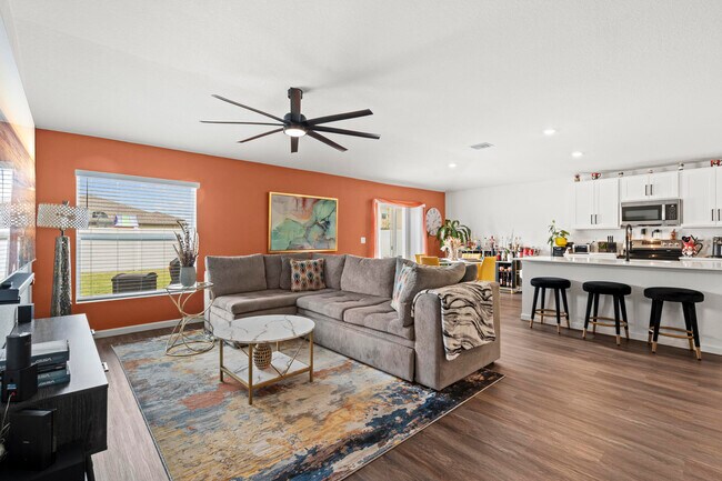 Building Photo - 701 Carlyle Wy