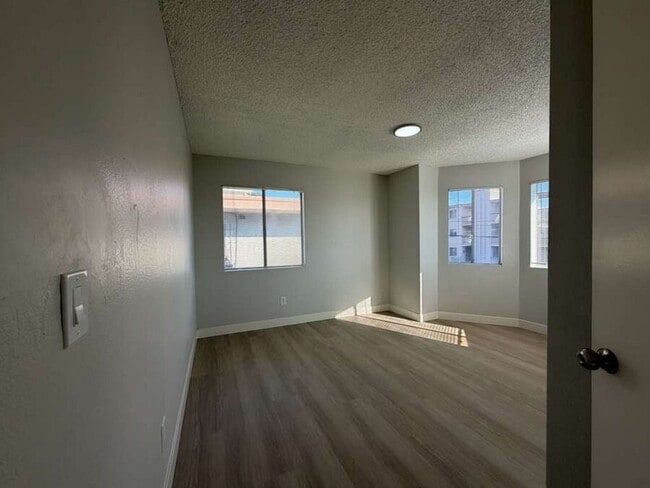 Building Photo - 1835 8th Ave