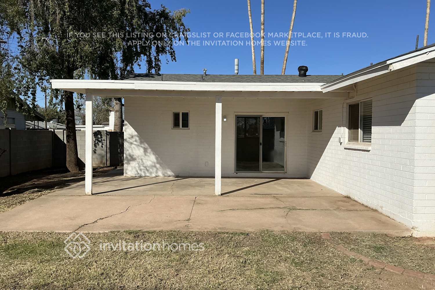 Building Photo - 743 W Ivanhoe St