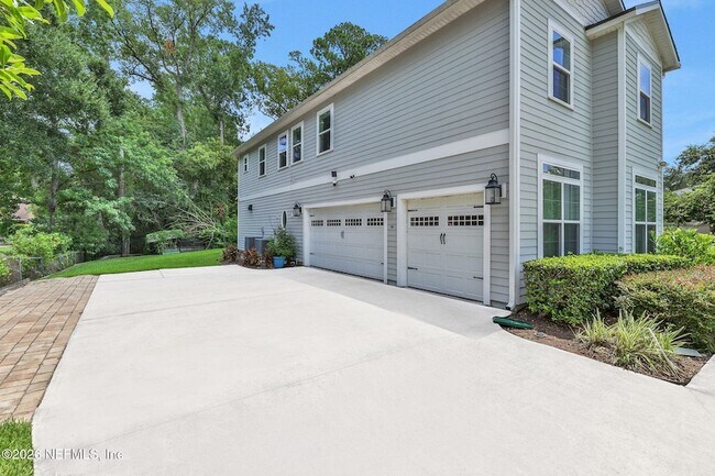 Building Photo - 9999 Scott Mill Rd