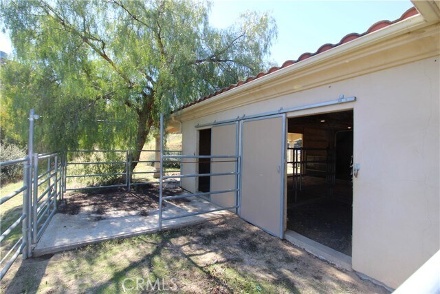 Building Photo - 18797 Vista De Montanas