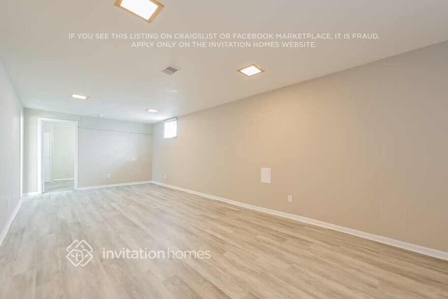 Building Photo - 3191 W 94th Ave